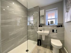 Main Shower Room- click for photo gallery